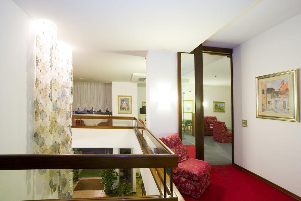 Hotel Metropol Caorle Exterior foto