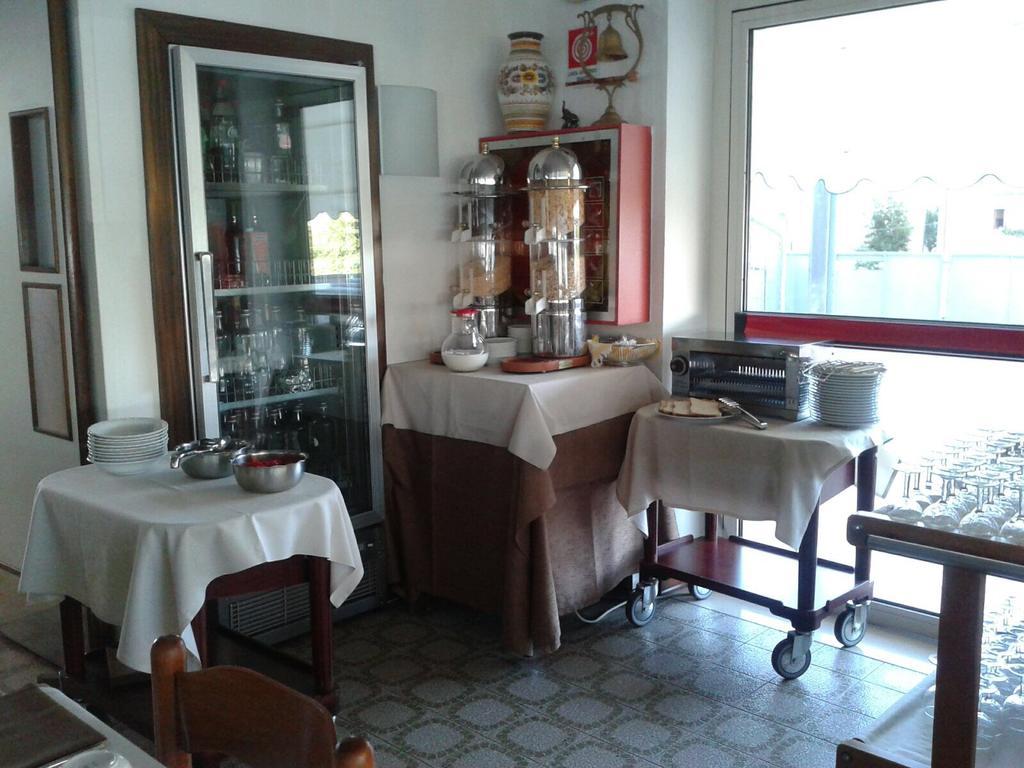Hotel Metropol Caorle Exterior foto